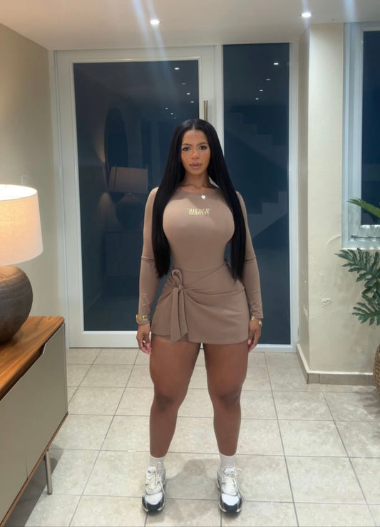 Brown-Nude Dress Fit