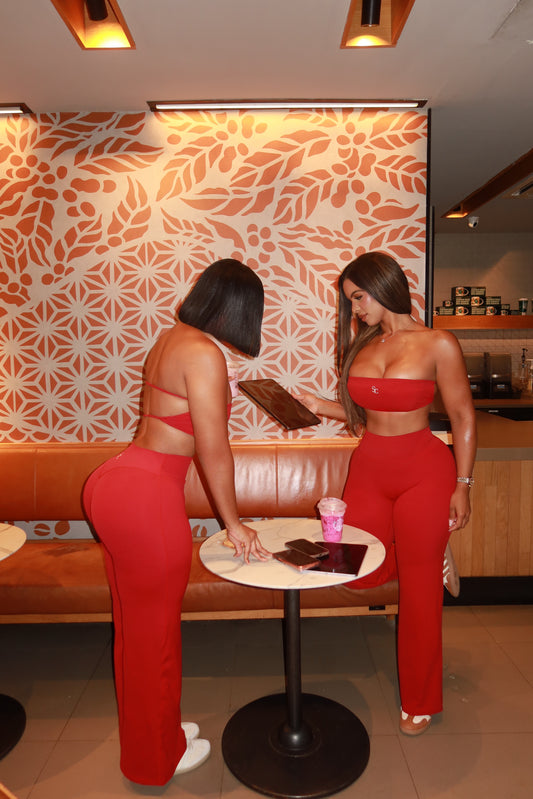 Scarlet Club 🍒